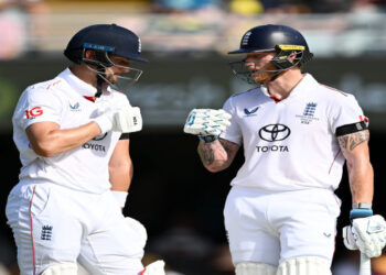 England Face Key Calls Before Crucial Adelaide Test