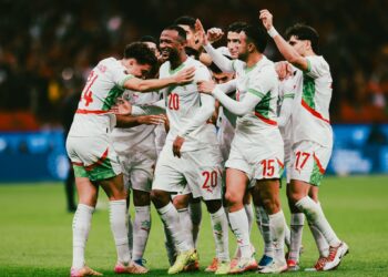 Morocco Cruise Past Zambia to Top Group A, Qualify for Knockouts