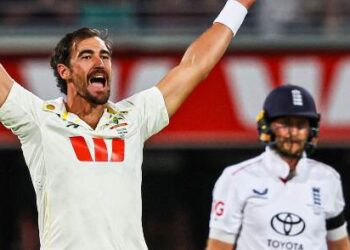 Australia Seizes Control on Day 3: England Falters at 134/6, Trailing by 43