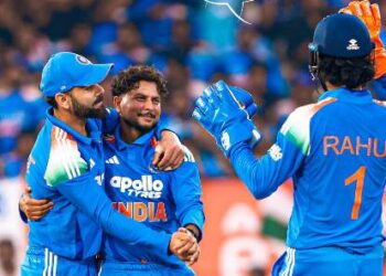 Indian Bowlers Stage Stunning Comeback to Restrict South Africa to 270 in Vizag Decider