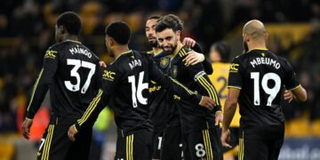 Ruthless Manchester United Crush Wolves 4–1 at Molineux