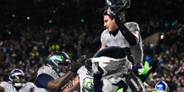 Seahawks Complete Epic Comeback to Beat Rams 38-37 in Overtime, Clinch Playoff Spot