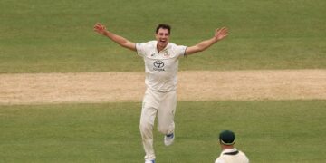 Cummins Joins Imran Khan as Only Test Captains with 150+ Wickets, Claims Root’s Wicket for Record 13th Time