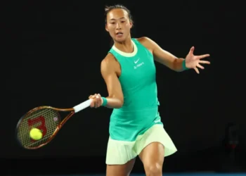 Zheng Qinwen’s Long-Awaited Return Gets a Sizzling Twist — Exhibition Clash With Rybakina Sets the Stage in Melbourne