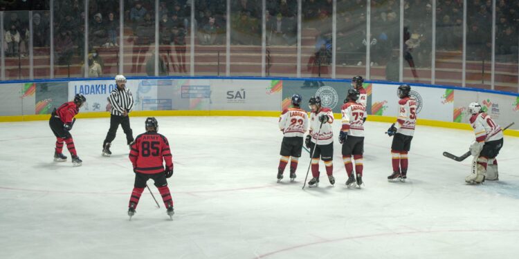 Ice Kings & Queens? Army Men, Ladakh Women Hammer Rivals on Day One!