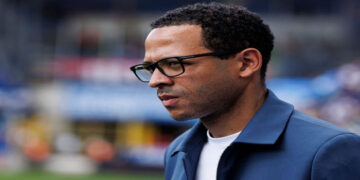 Rosenior backed by Rooney for Chelsea role