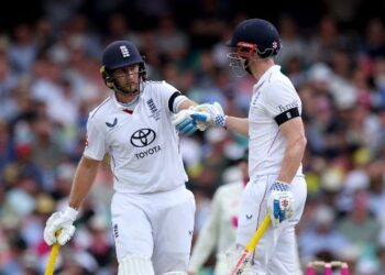Ashes 2025, Fifth Test: England in Control After Root–Brook Stand as Rain Washes Out Day 1 at SCG