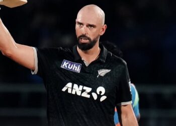 Mitchell Masterclass Powers New Zealand to Seven-Wicket Win, Series Levelled