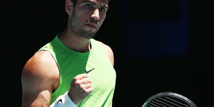 Carlos Alcaraz Cruises Into Australian Open Fourth Round with Commanding Win