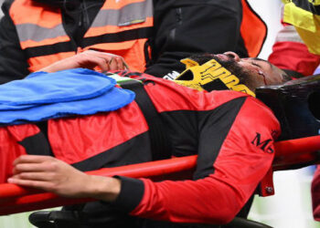 Loftus-Cheek stretchered off in Milan loss