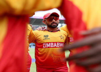 Zimbabwe rise from cricketing wilderness