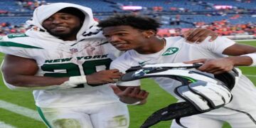 Seven uncapped players named in Red Roses squad