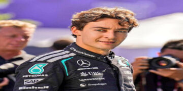 Russell Storms to Melbourne Pole as Verstappen Crashes Out