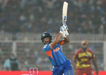 Samson shines with 97 in knockout clash; Shastri, Gambhir praise classy innings