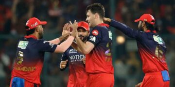 RCB begin title defence with commanding six-wicket win over SRH