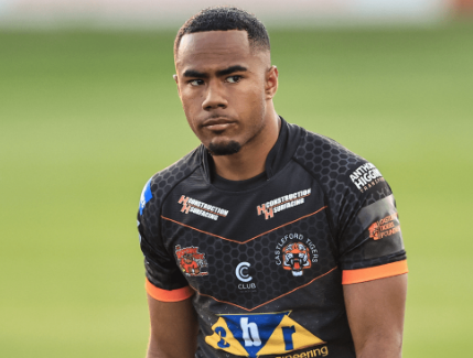 Jason Qareqare Scores Hat-Trick as Castleford Tigers Beat Bradford Bulls