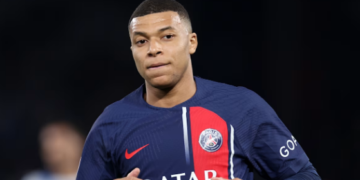 Mbappé Scores as 10-Man France Edges Brazil 2-1 in World Cup Warm-Up Friendly