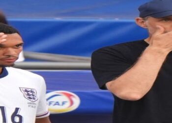 White returns to England squad after long absence