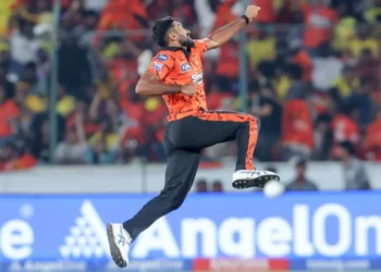 Hyderabad outclasses Chennai in high-scoring IPL encounter