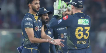 Gujarat Titans Edge Delhi Capitals In last-Ball Thriller