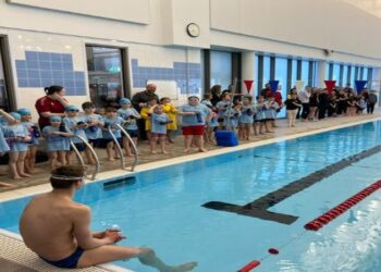 Duncan Scott Dominates 200m Medley In London