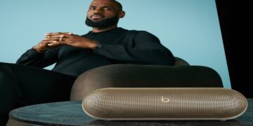 LeBron Inspires Lakers To Brink Of Sweep