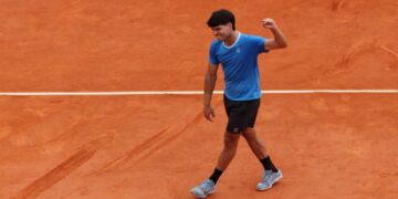 Alcaraz Wrist Test Key To French Open Decision