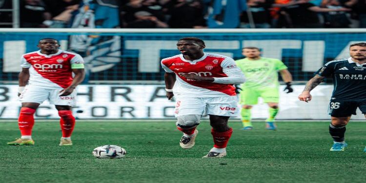 Fernandes Would Win Ballon d’Or At Manchester City Claims Pogba