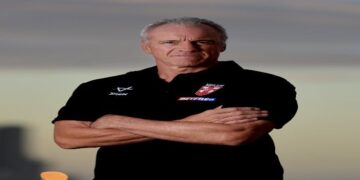 McDermott offers Connor England return route