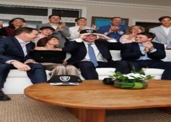 Mendoza’s rise driven by mother’s inspiring journey