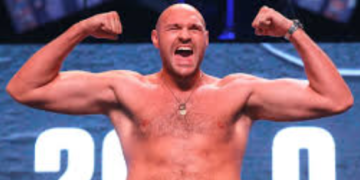 Frank Warren Wants Tyson Fury to Take Warm-Up Fight Before Anthony Joshua Mega Clash