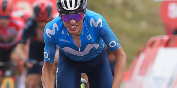 Enric Mas Quietly Builds Giro d’Italia Challenge With Calm and Consistent Start