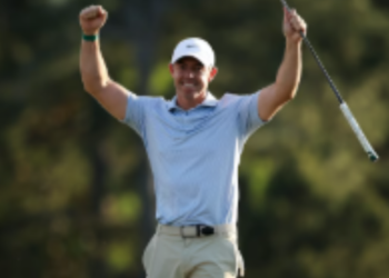 McIlroy Battles Back As Aronimink Punishes Golf’s Biggest Names