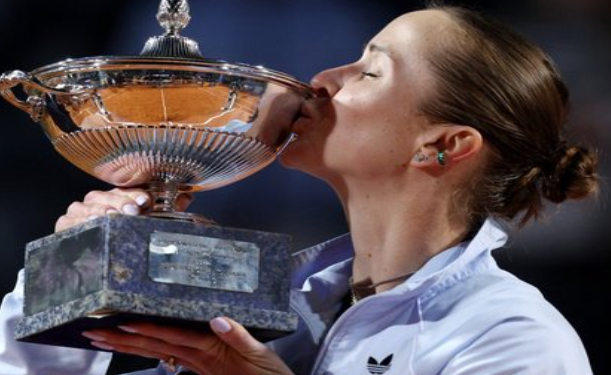 Elina Svitolina Defeats Coco Gauff To Clinch Third Italian Open Title