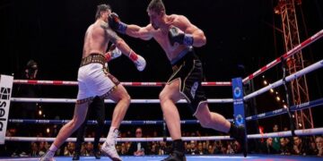 ‘Uncrowned King’ Verhoeven Demands Usyk Rematch After Controversial Stoppage
