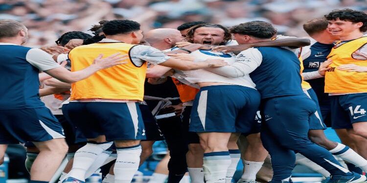 Spurs CEO Admits Club Needed ‘Complete Reset’