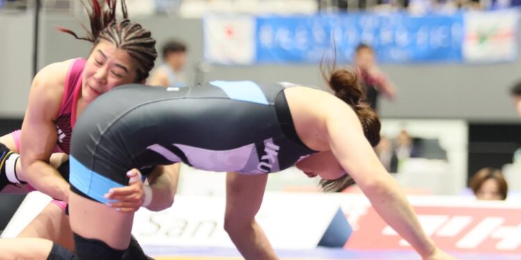 Ozaki Outclasses Olympic Champion Motoki to Reach 62kg Final at Meiji Cup
