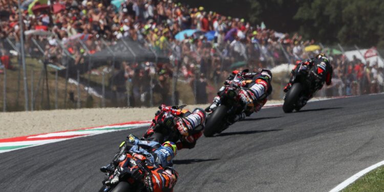 Bezzecchi Strengthens MotoGP Title Charge with Commanding Italian GP Victory