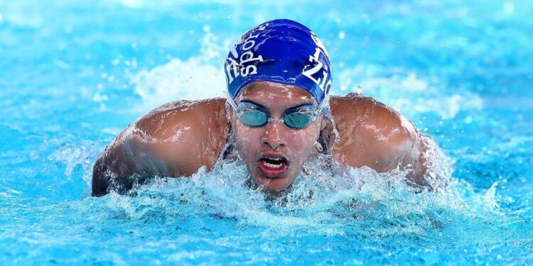 Vritti Agarwal Rewrites History with Record-Breaking 800m Freestyle Gold at Senior National Aquatics Championships