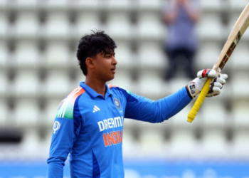 Sri Lankan Players Need Better Conduct Education, Says Bowling Coach Sairaj Bahutule