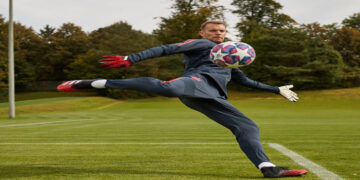 Manuel Neuer Retires from International Football After Germany’s World Cup Exit