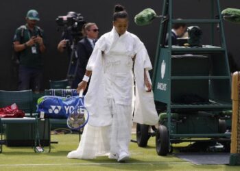 Naomi Osaka’s Wimbledon Outfit Sparks Praise as Fans Defend Her Cultural Tribute