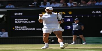 Defying Age, Injury And Time: Djokovic Storms Into Wimbledon Semi-Finals