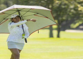 Pranavi, Diksha Open Swiss Ladies With Steady Starts