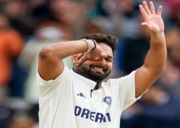 Why Is Rishabh Pant Doing This?