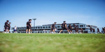 PSG Urged To Fix Defensive Gaps