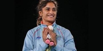 Vinesh Phogat’s Wrestling Comeback Faces Fresh Legal Battle as Delhi HC Seeks WFI’s Stand