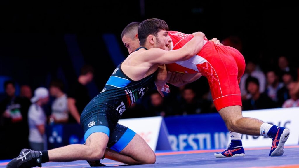 55kg_gr_-_armin_saadi_shamsipourhaji_iri_df._khojiakbar_kuchkarov_uzb_1009